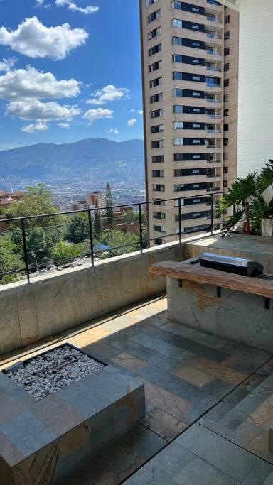 Apartamento De Lujo Con La Mejor Vista De Medellin Διαμέρισμα Εξωτερικό φωτογραφία