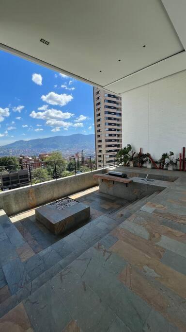 Apartamento De Lujo Con La Mejor Vista De Medellin Διαμέρισμα Εξωτερικό φωτογραφία