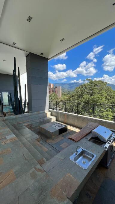 Apartamento De Lujo Con La Mejor Vista De Medellin Διαμέρισμα Εξωτερικό φωτογραφία